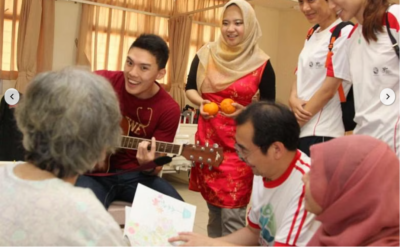 Jan 2016, Elderly receive early Chinese New Year treat from NHG and NUS – Strait Times